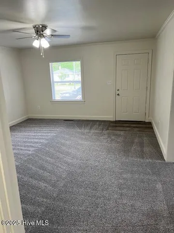 $179,000 | 158 West Contentnea Drive, Grifton, NC 28530