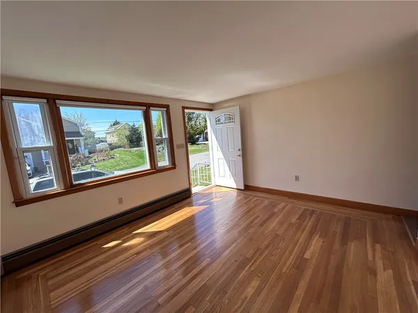 $2,200 | 9 Custer Avenue, Johnston, RI 02919