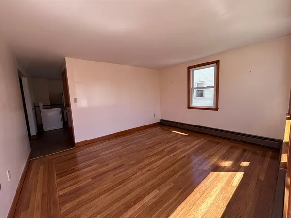 $2,200 | 9 Custer Avenue, Johnston, RI 02919