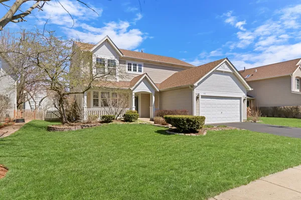 $449,000 | 460 Arlington Lane, Grayslake, IL 60030