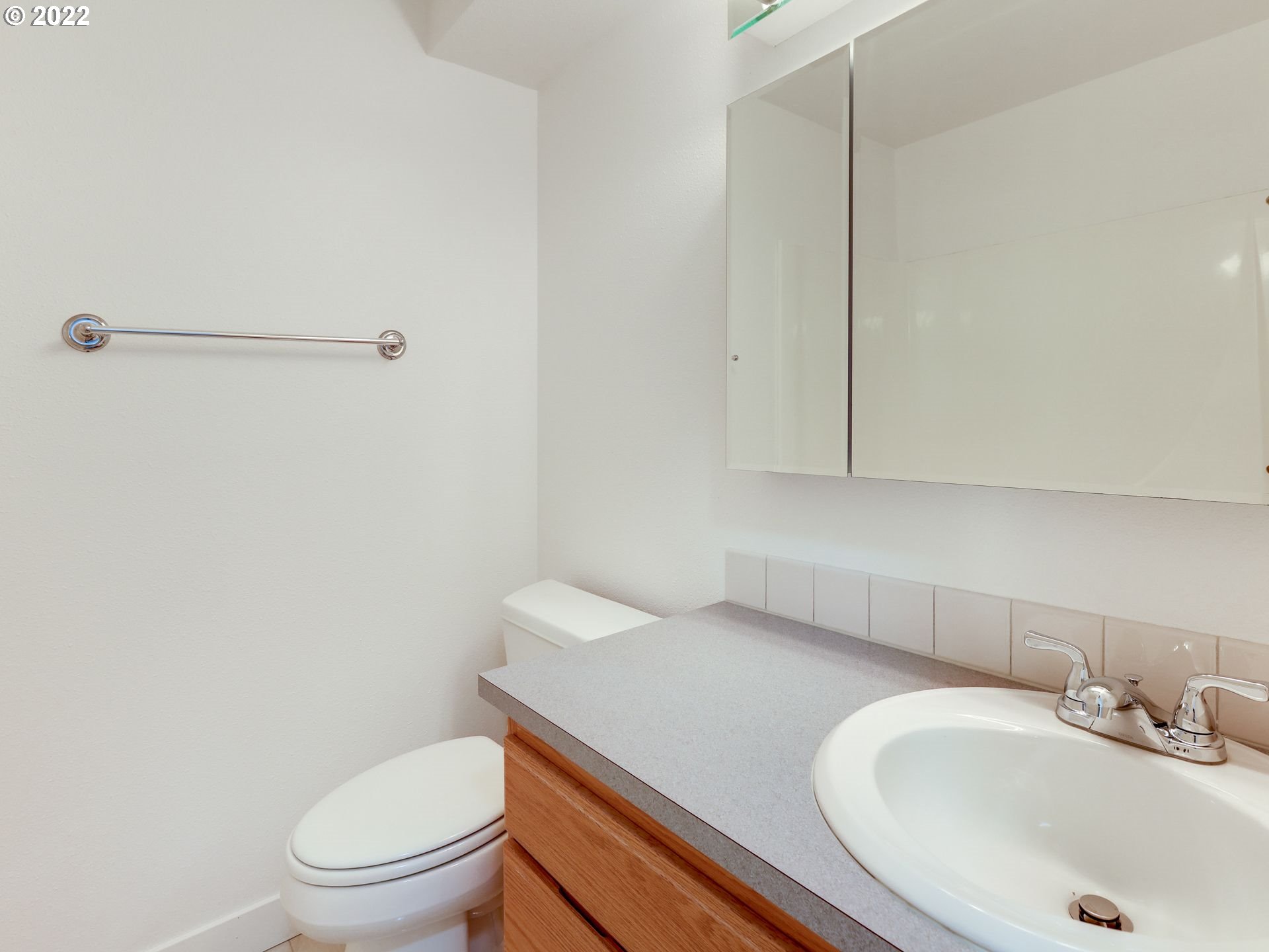 738 Southeast Rene Avenue Gresham, OR 97080 - Photo 26 of 32 Gallery Image 26