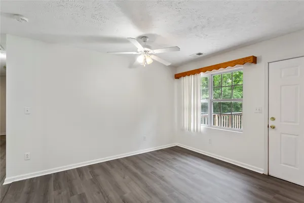 $260,000 | 123 Sequayah Drive, Fair Play, SC 29643