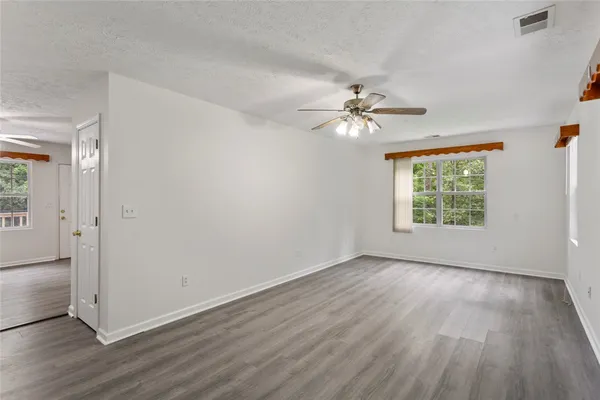 $260,000 | 123 Sequayah Drive, Fair Play, SC 29643