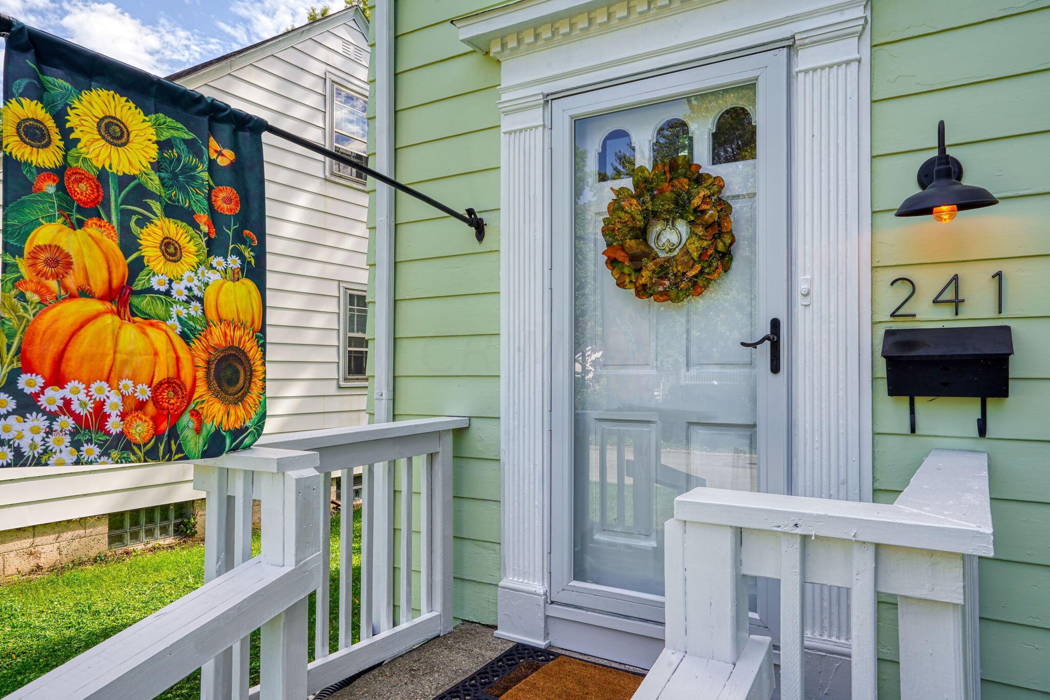 241 Garden Road Columbus, OH 43214 - Photo 5 of 85 New Pella Storm Door