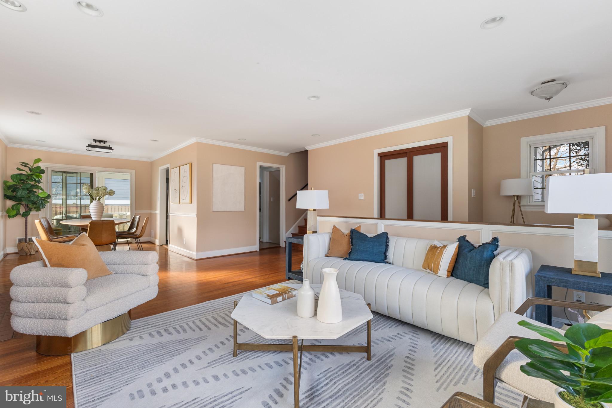 5400 27th Road North Arlington, VA 22207 - Photo 6 of 26 a living room with furniture and a wooden floor
