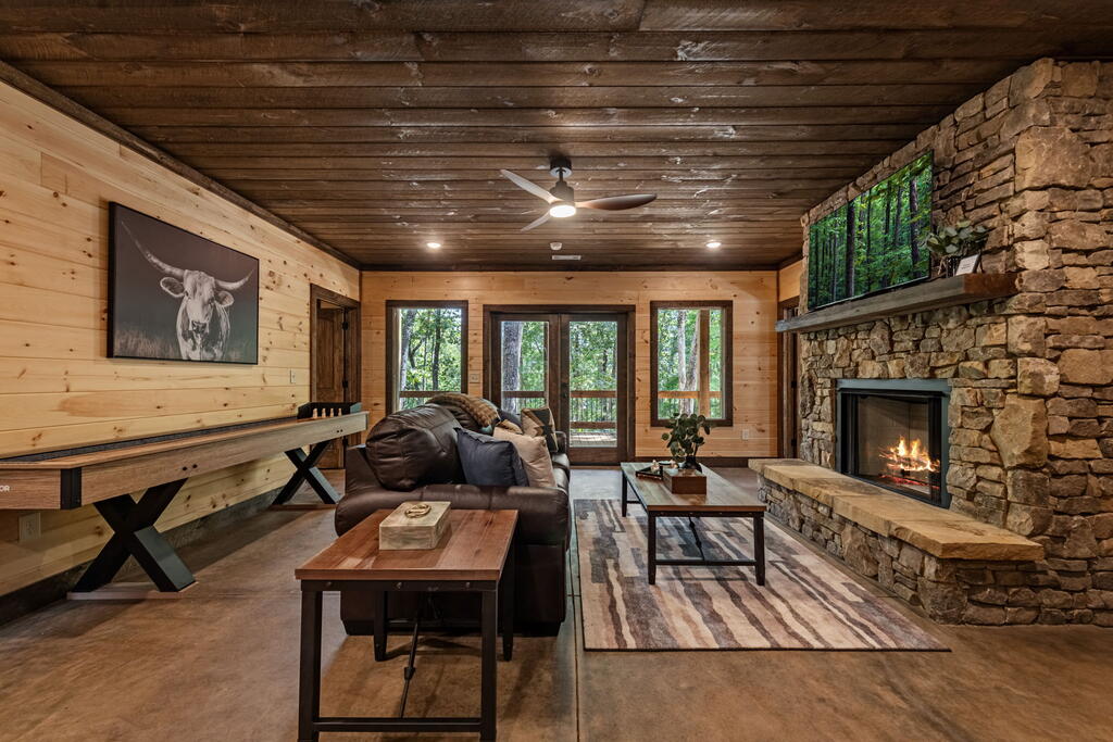 39 Lena Court Morganton, GA 30560 - Photo 6 of 52 Gallery Image 6
