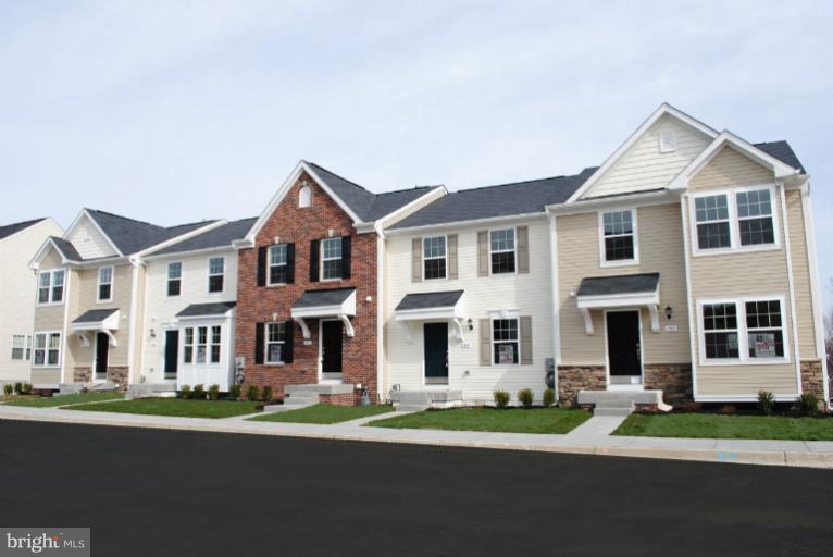 247 Reading Court Mount Airy, MD 21771 - Photo 1 of 1 Exterior (Front)