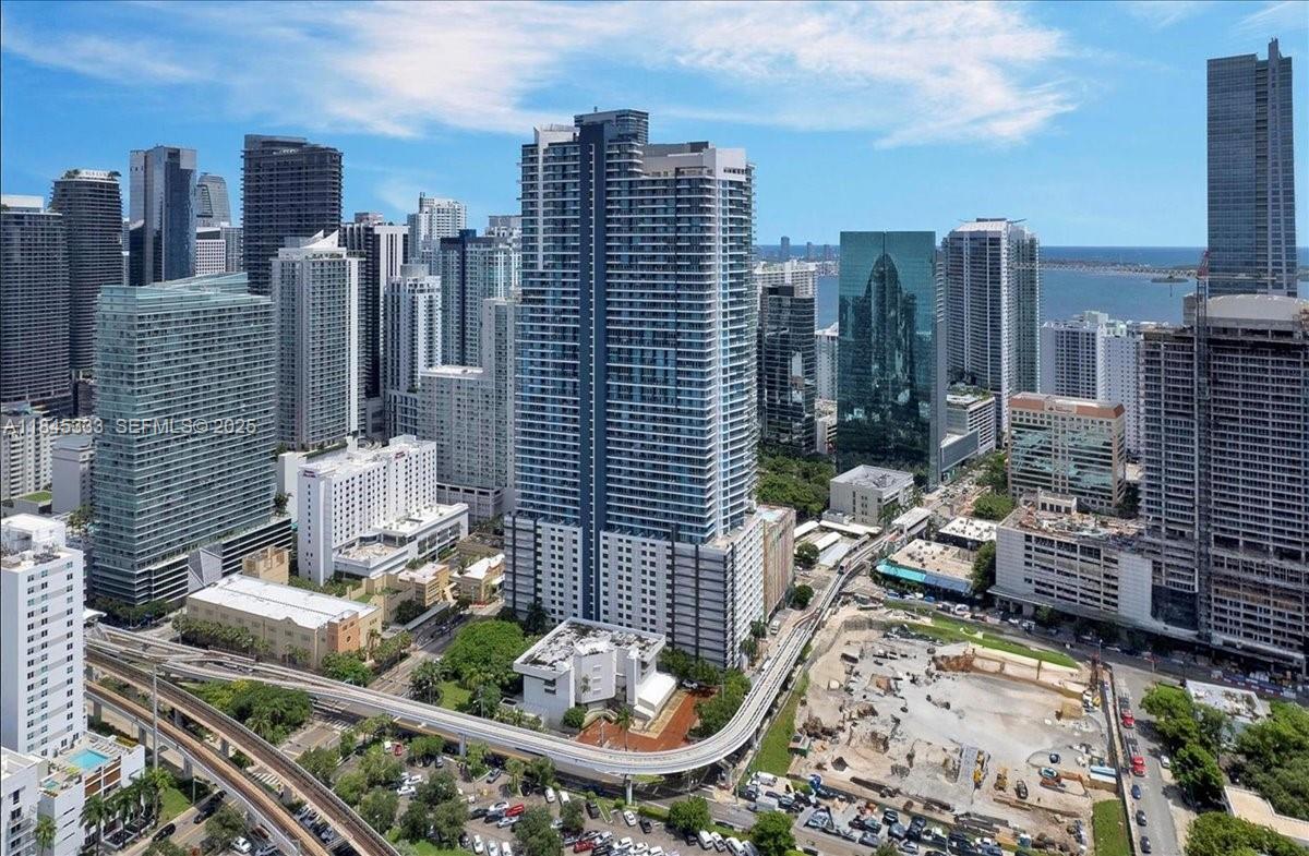 60 Southwest 13th Street, Unit 3203 Miami, FL 33130 - Photo 31 of 33