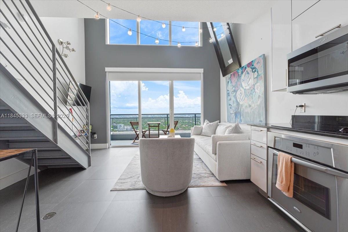 60 Southwest 13th Street, Unit 3203 Miami, FL 33130 - Photo 4 of 33