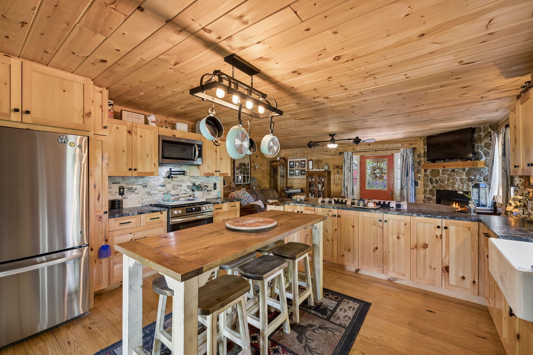 1532 Turkey Creek Road Tellico Plains, TN 37385 - Photo 5 of 65