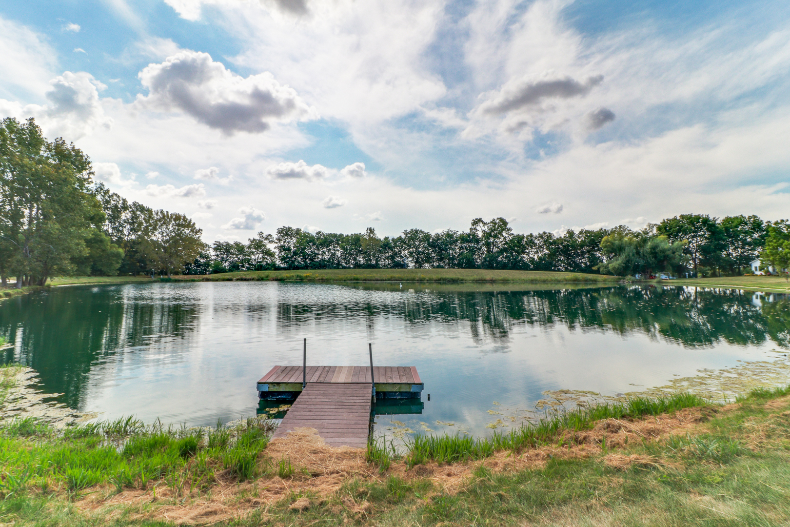 16213 Bush Boulevard Bloomington, IL 61705 - Photo 2 of 59