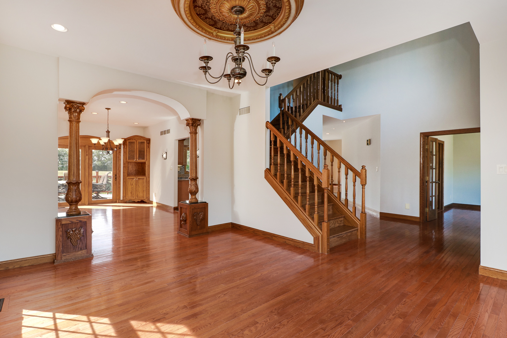 16213 Bush Boulevard Bloomington, IL 61705 - Photo 13 of 59