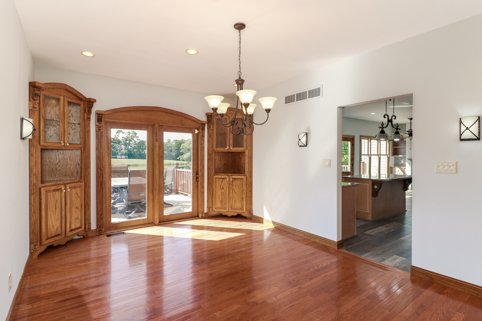 16213 Bush Boulevard Bloomington, IL 61705 - Photo 16 of 59