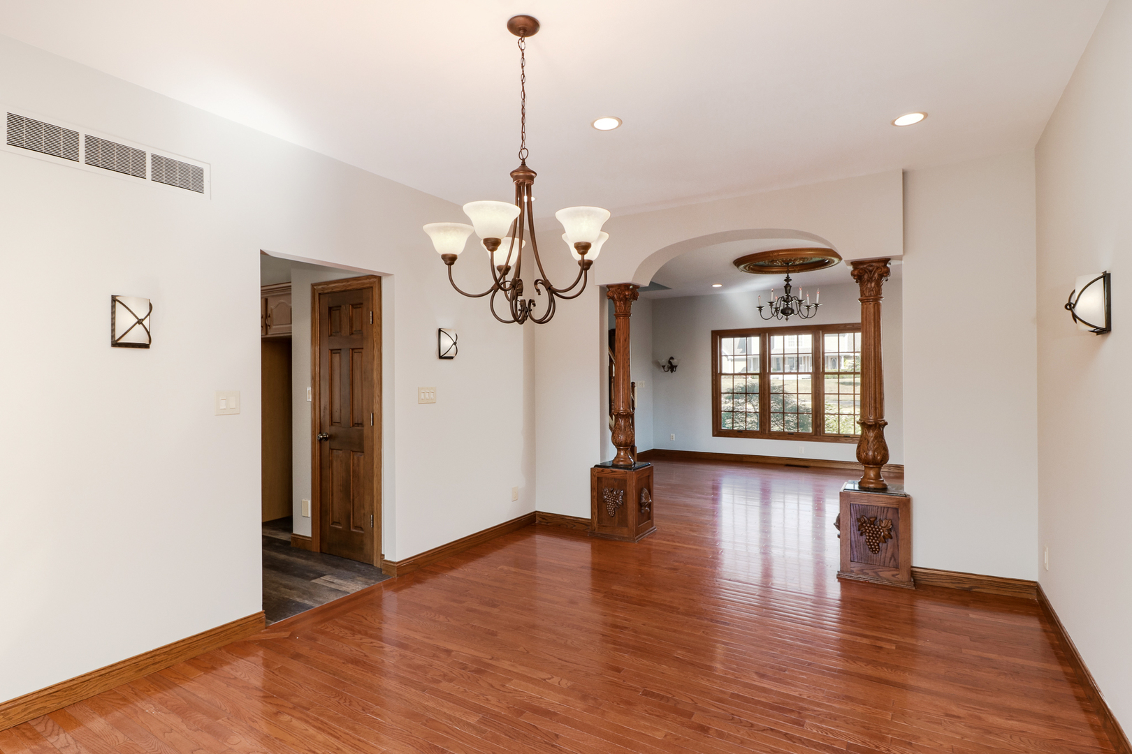 16213 Bush Boulevard Bloomington, IL 61705 - Photo 18 of 59