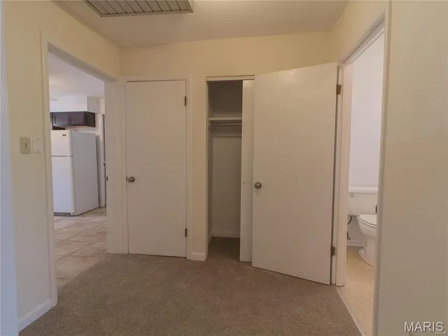 $1,800 | 7410 Hoover Avenue, St. Louis, MO 63117