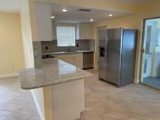 6118 Haddon Road West Palm Beach, FL 33417 - Photo 10 of 25 8