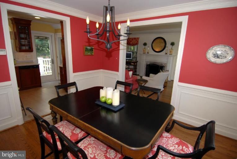 5001 34th Road North Arlington, VA 22207 - Photo 7 of 30 Another Great View of Dining Room!