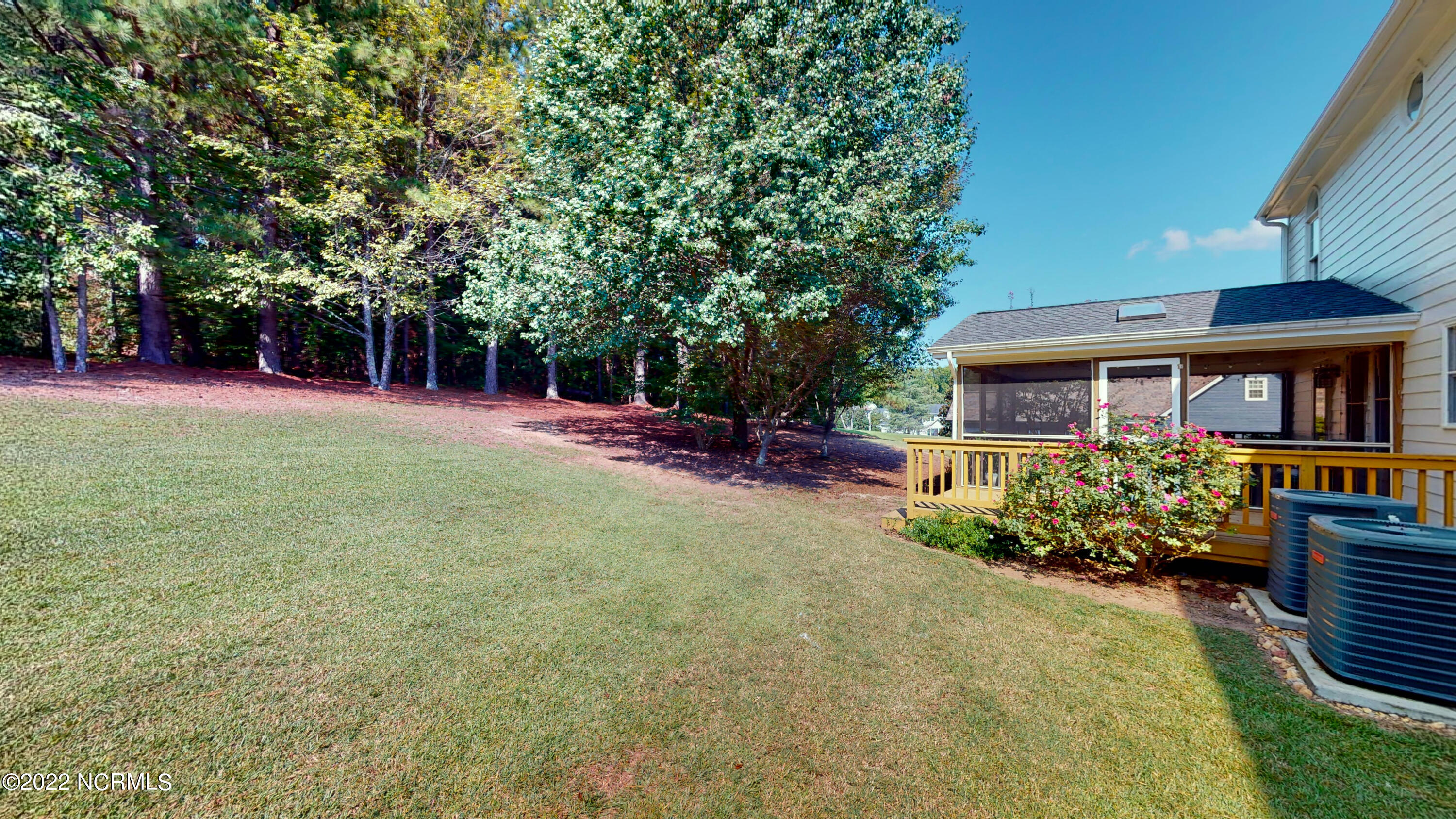 93 Austin Pond Road Clayton, NC 27520 - Photo 38 of 51 K a Back
