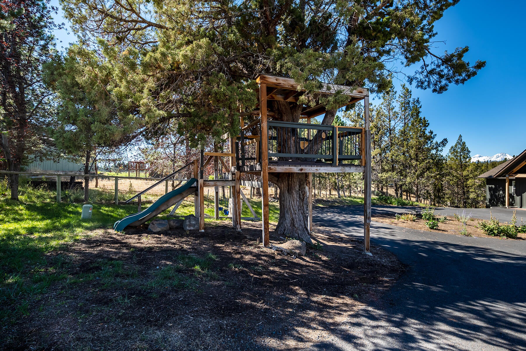 65101 Swalley Road Bend, OR 97703 - Photo 53 of 62 53JH5_7727
