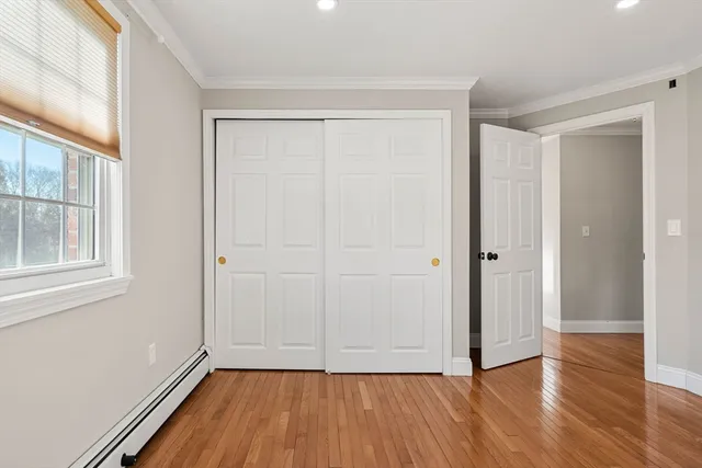 $2,400 | 305 Pine Street, Unit 8, Lowell, MA 01851