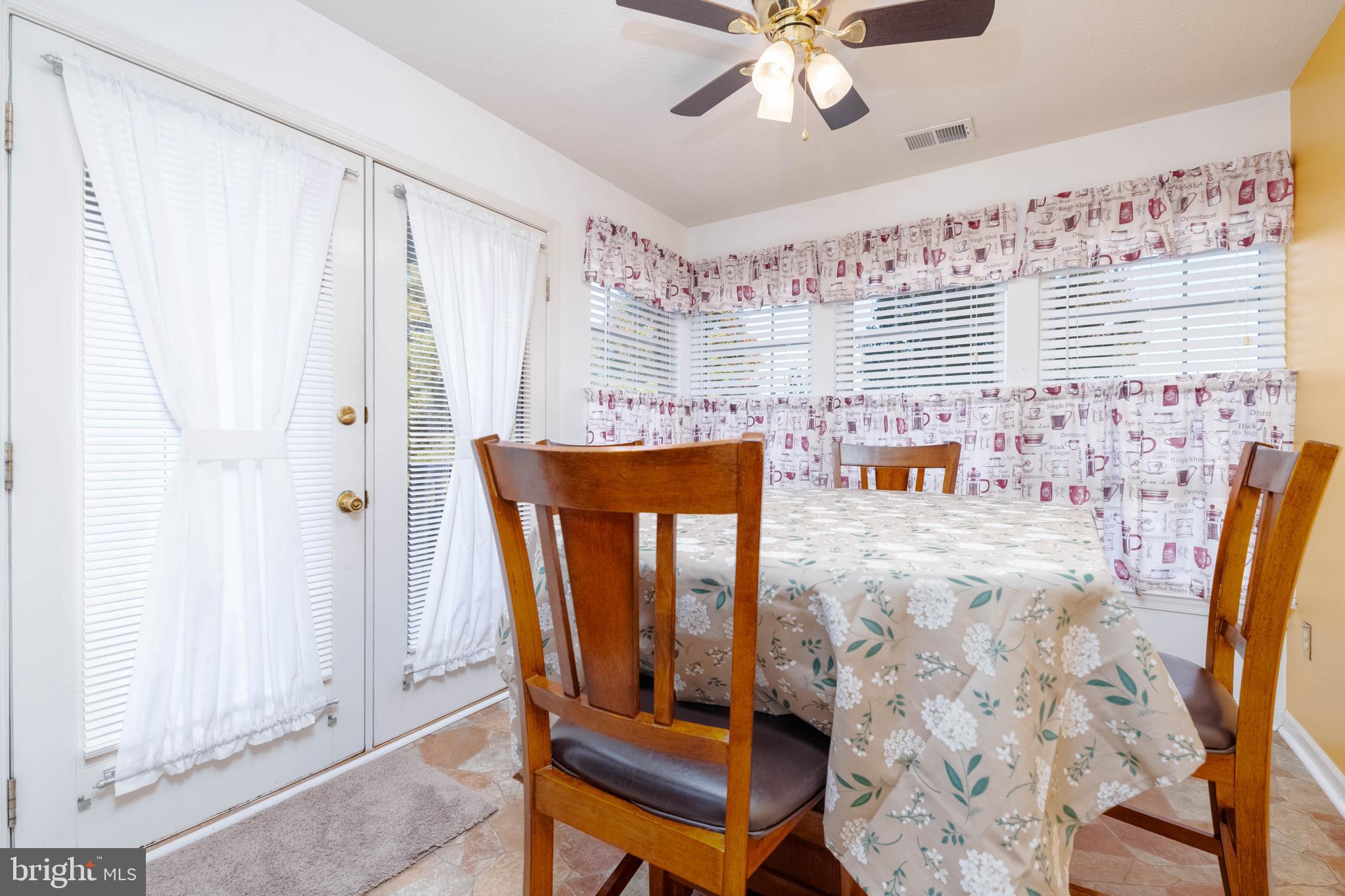 13 Locust Path Court, Unit 138 Nottingham, MD 21236 - Photo 16 of 29 Breakfast Room