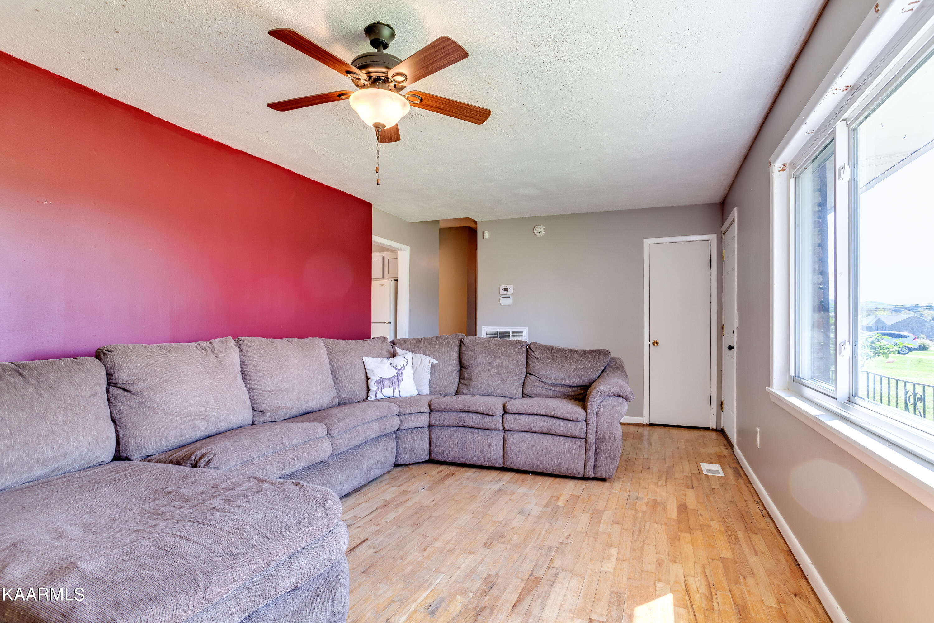 8100 Shelton Road Corryton, TN 37721 - Photo 4 of 25 014211020-2-8100SheltonRdCorrytonTN-SMAL