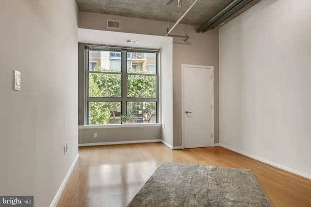 $2,850 | 1300 N Street Northwest, Unit 218, Washington, DC 20005