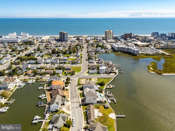 $2,168,568 | 401 Bering Road, Ocean City, MD 21842