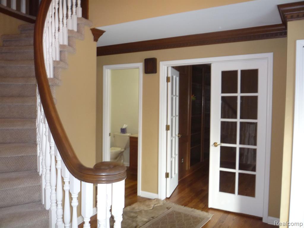 651 Timberline Drive Rochester Hills, MI 48309 - Photo 10 of 74 Gallery Image 10