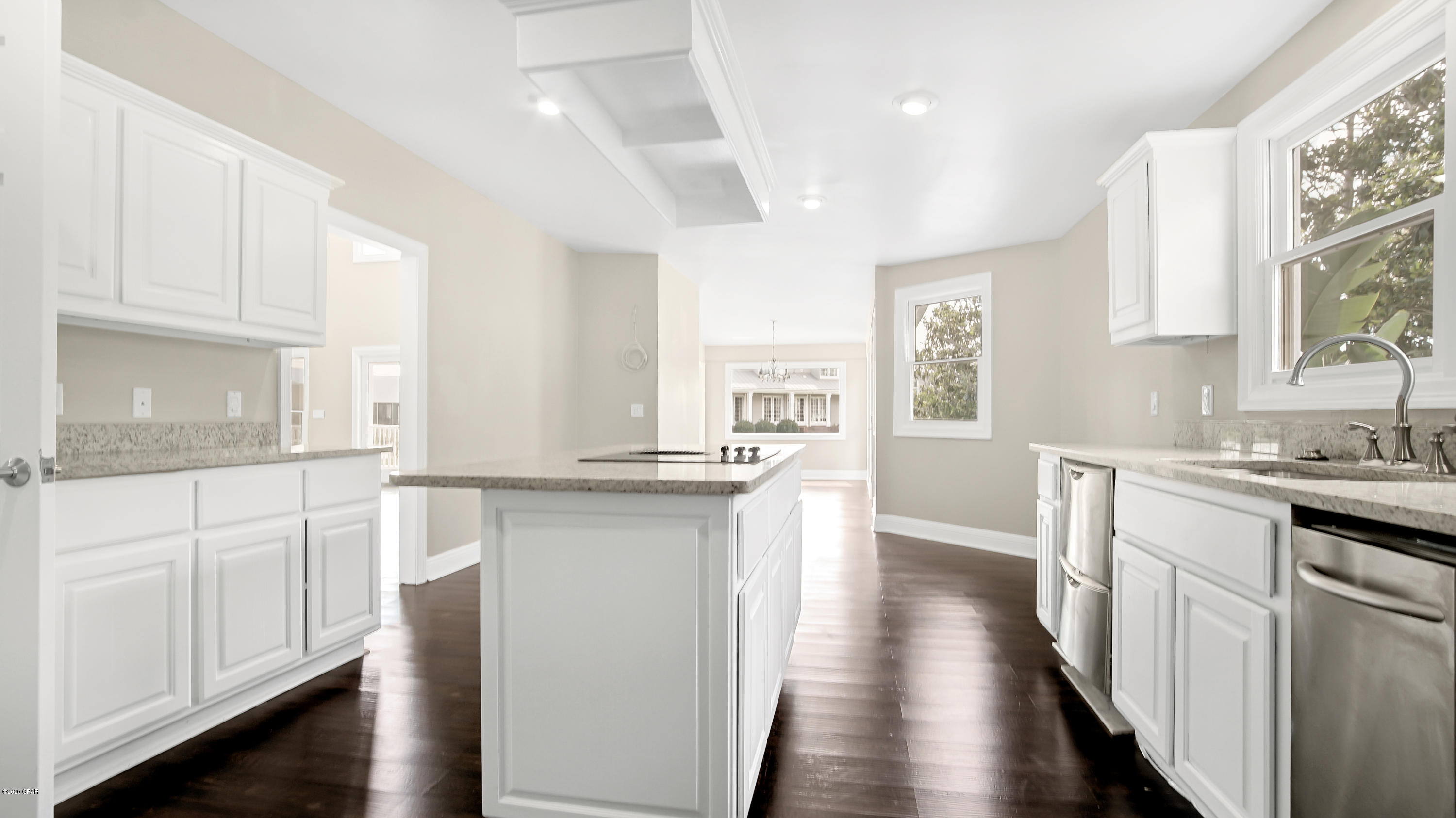 389 Wahoo Road Panama City Beach, FL 32408 - Photo 18 of 38 Gallery Image 18