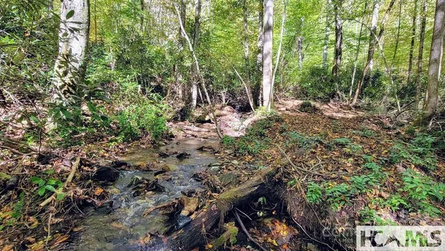 a black and white photo of a room