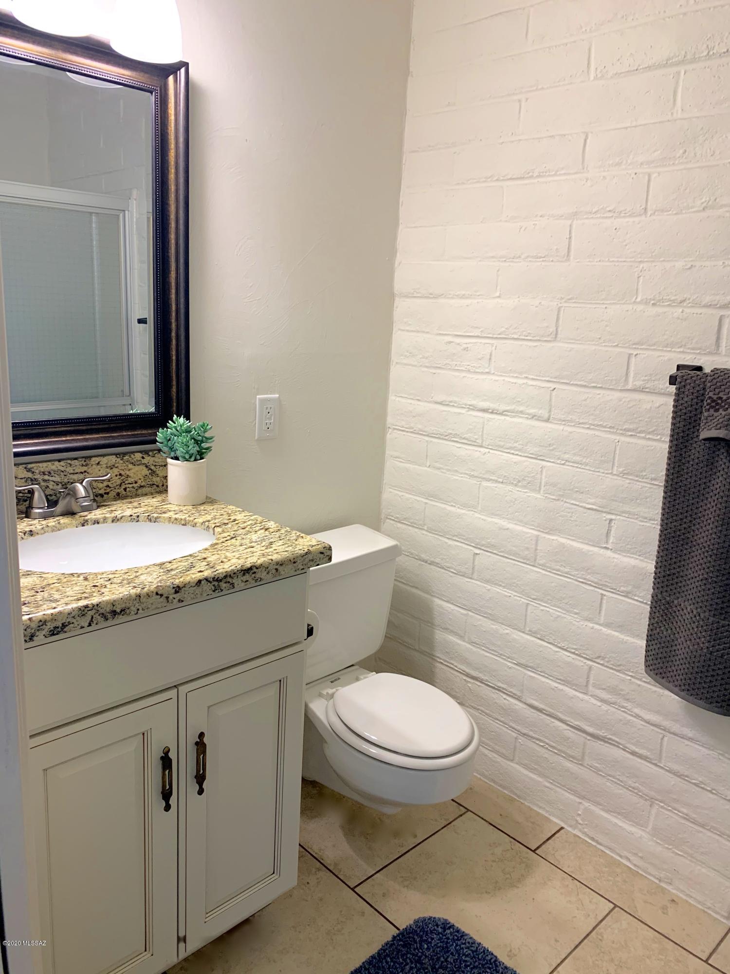 722 West Roller Coaster Road Tucson, AZ 85704 - Photo 12 of 30 Gallery Image 12