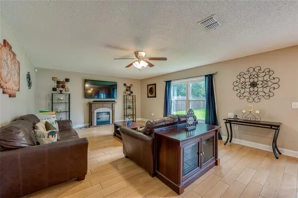 $440,000 | 11 Zircon Court, Palm Coast, FL 32164