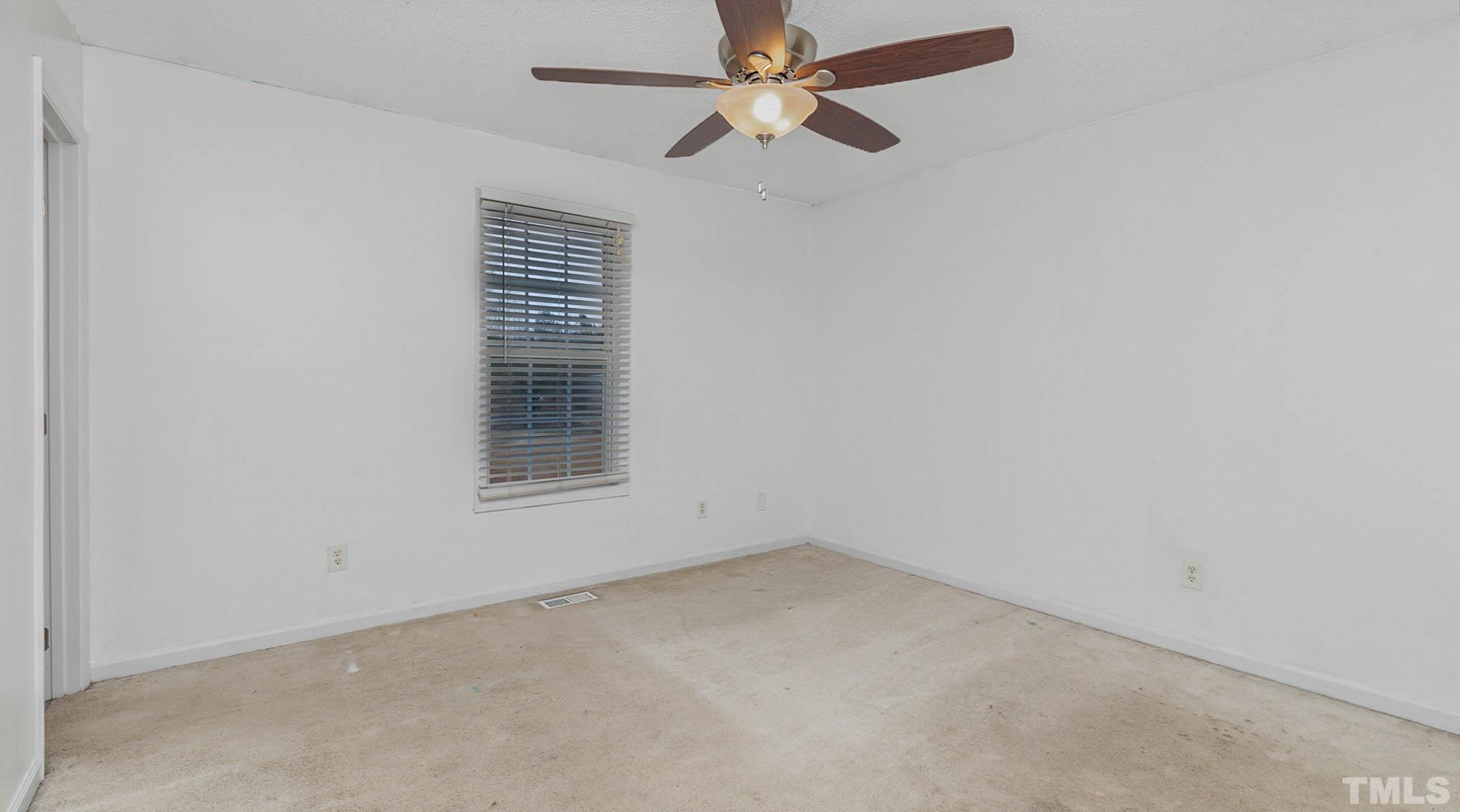 674 Thorne Road Selma, NC 27576 - Photo 10 of 23 Gallery Image 10