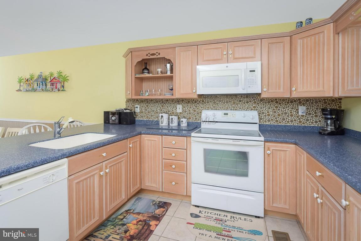 617 Salt Spray Road, Unit 2 Ocean City, MD 21842 - Photo 8 of 36 Gallery Image 8