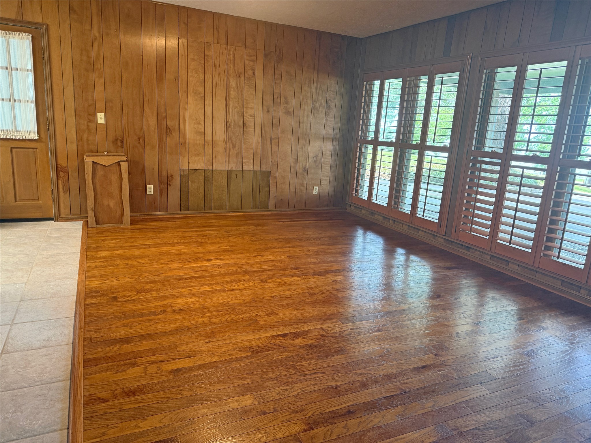 192 Sam Houston Loop Point Blank, TX 77364 - Photo 11 of 42 Dining area