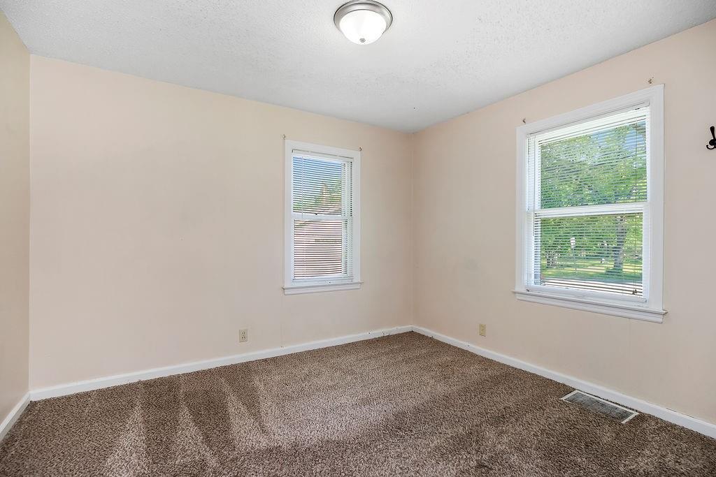 1540 North Noland Road Independence, MO 64050 - Photo 17 of 36