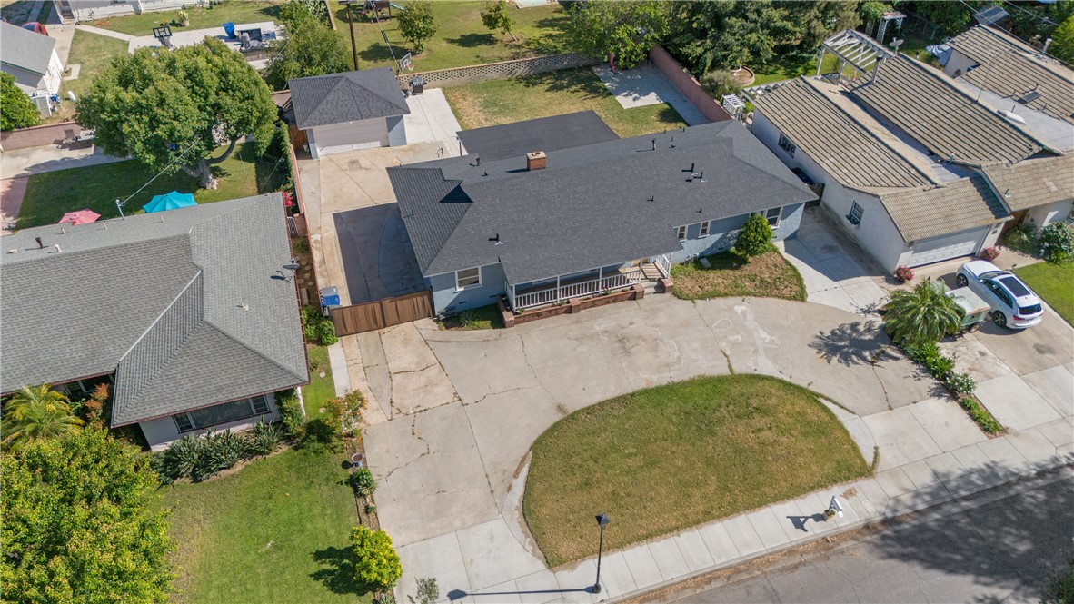 9684 Sharon Avenue Riverside, CA 92503 - Photo 3 of 38