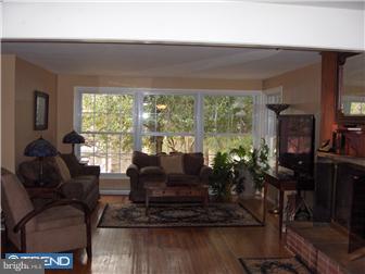 34 Rampart East Media, PA 19063 - Photo 8 of 12 Living Room