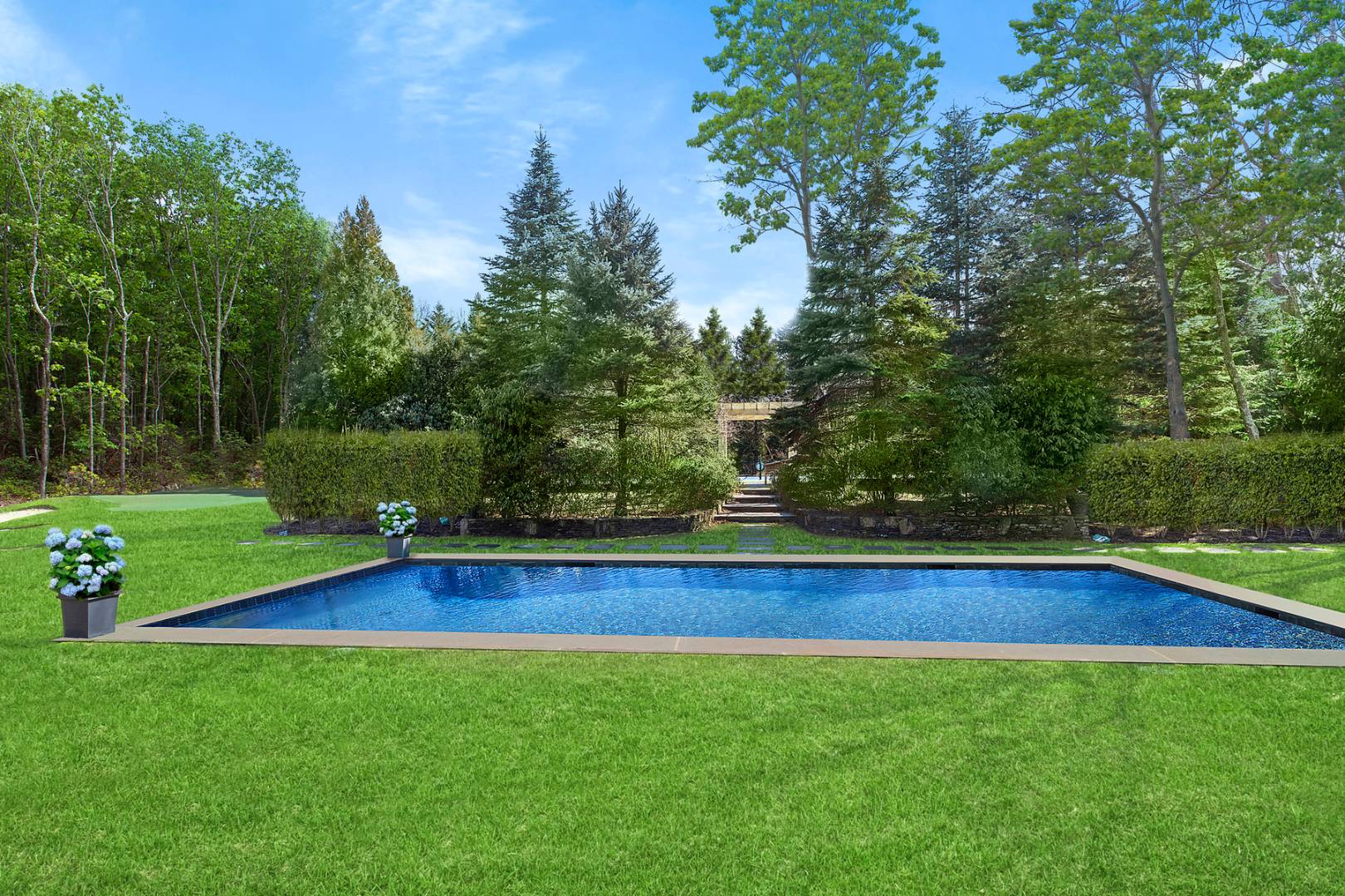 131 Merchants Path Wainscott, NY 11937 - Photo 4 of 15