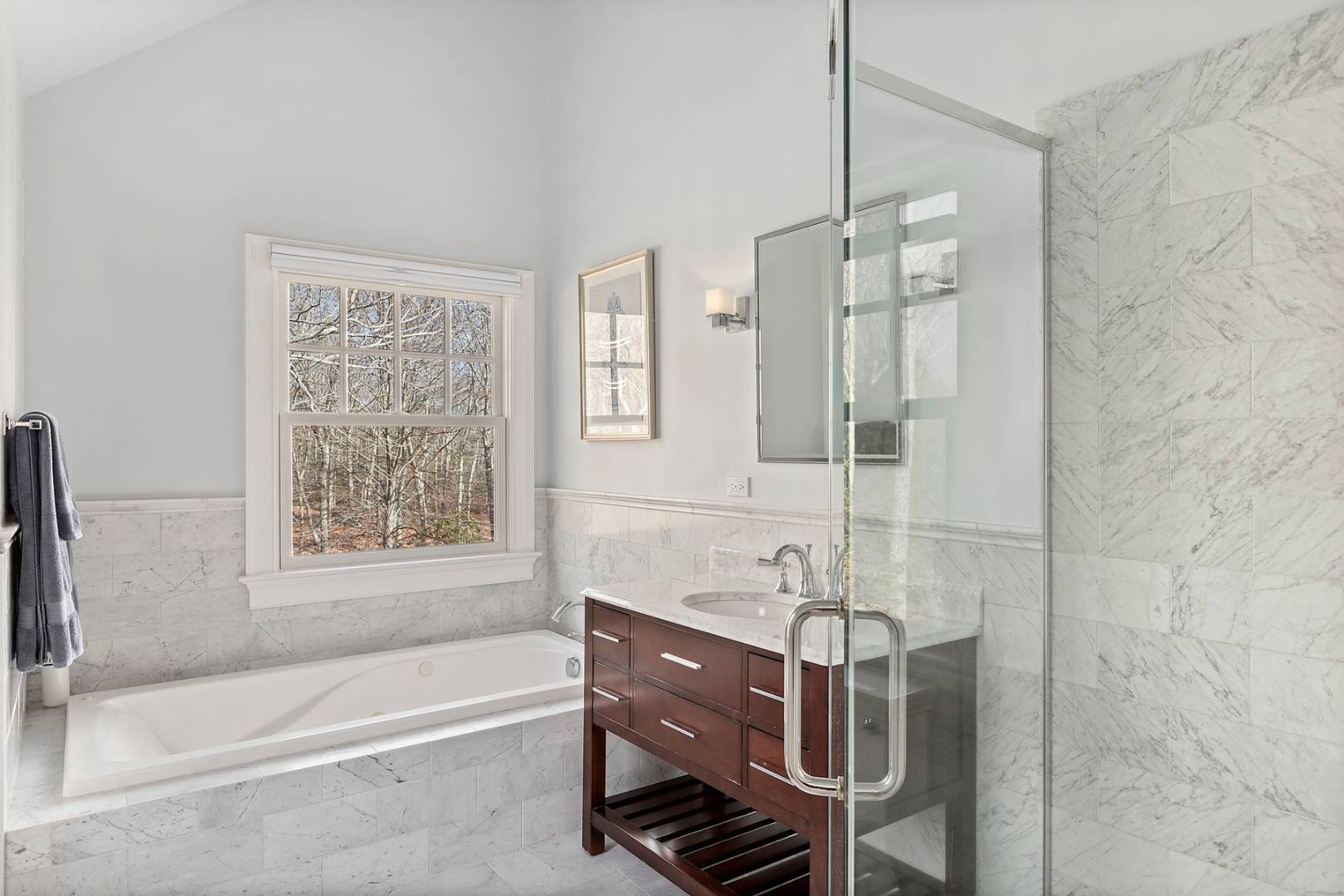 131 Merchants Path Wainscott, NY 11937 - Photo 10 of 15