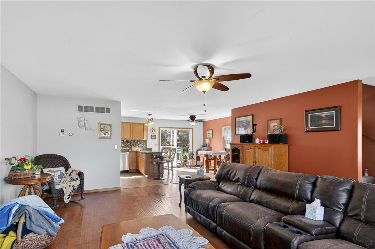 7001 Jefferson Road Brooklyn, MI 49230 - Photo 10 of 49