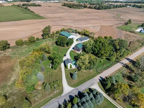 $690,000 | 12024 Point Creek Road, Meeme, WI 53063