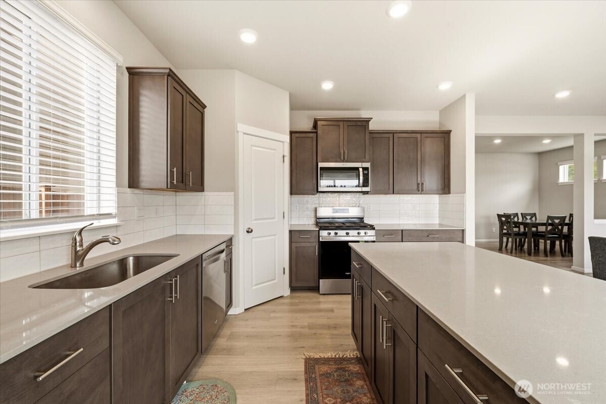 1106 Southwest Pendleton Way Port Orchard, WA 98367 - Photo 11 of 40