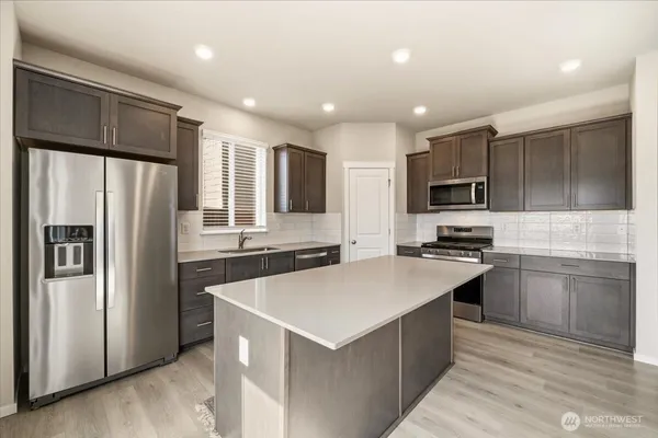 $609,900 | 1106 Southwest Pendleton Way, Port Orchard, WA 98367