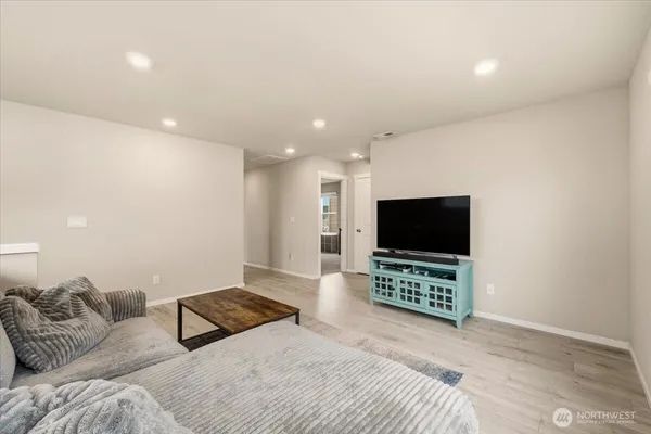 $609,900 | 1106 Southwest Pendleton Way, Port Orchard, WA 98367