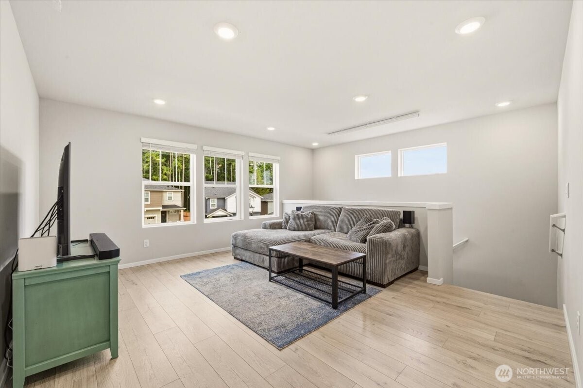 1106 Southwest Pendleton Way Port Orchard, WA 98367 - Photo 20 of 40