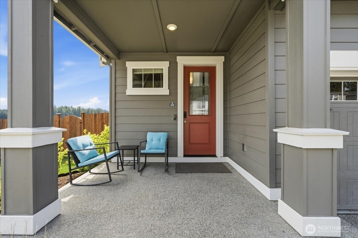 1106 Southwest Pendleton Way Port Orchard, WA 98367 - Photo 2 of 40