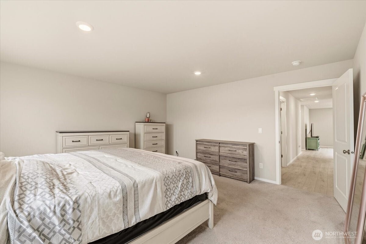 1106 Southwest Pendleton Way Port Orchard, WA 98367 - Photo 23 of 40