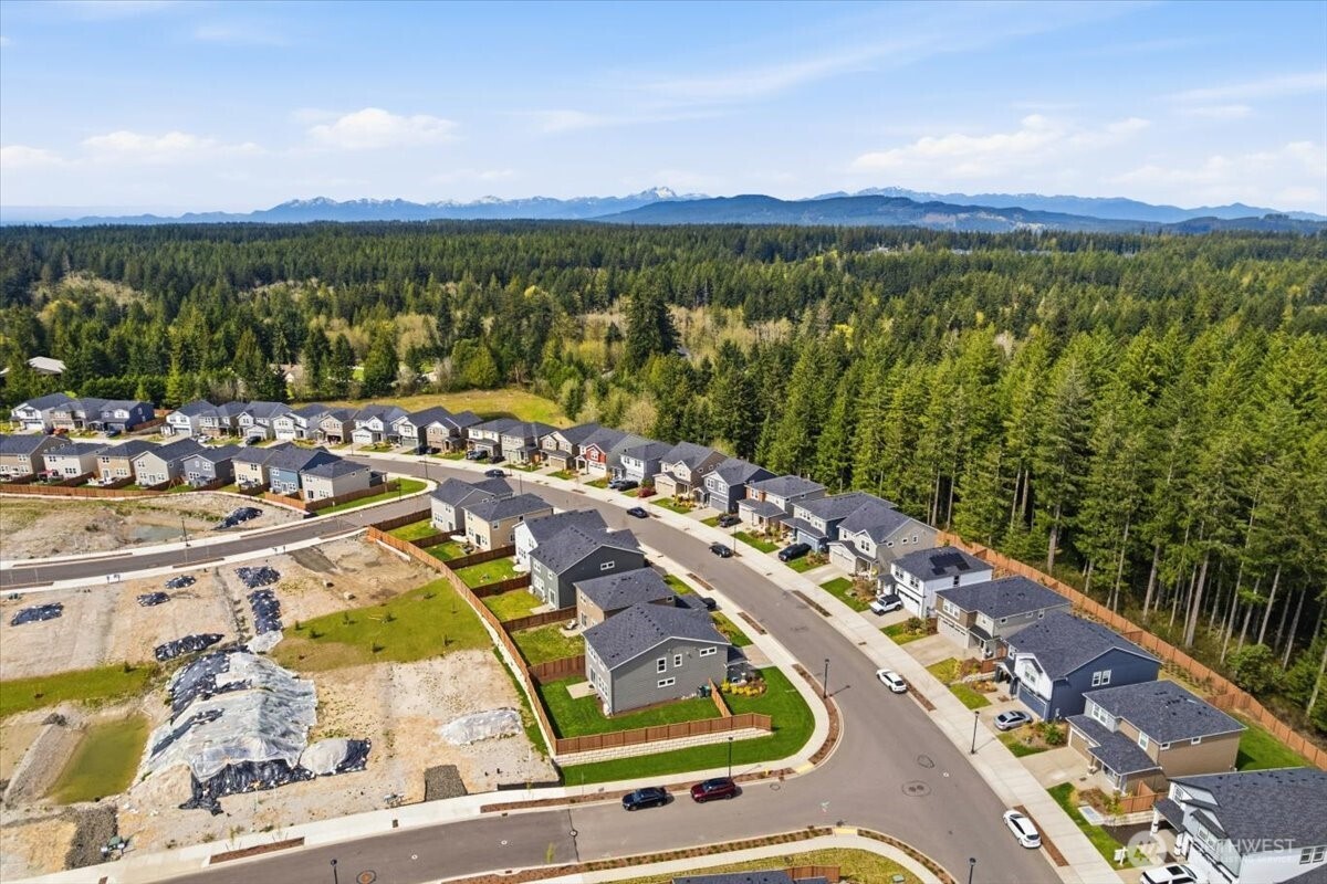 1106 Southwest Pendleton Way Port Orchard, WA 98367 - Photo 38 of 40